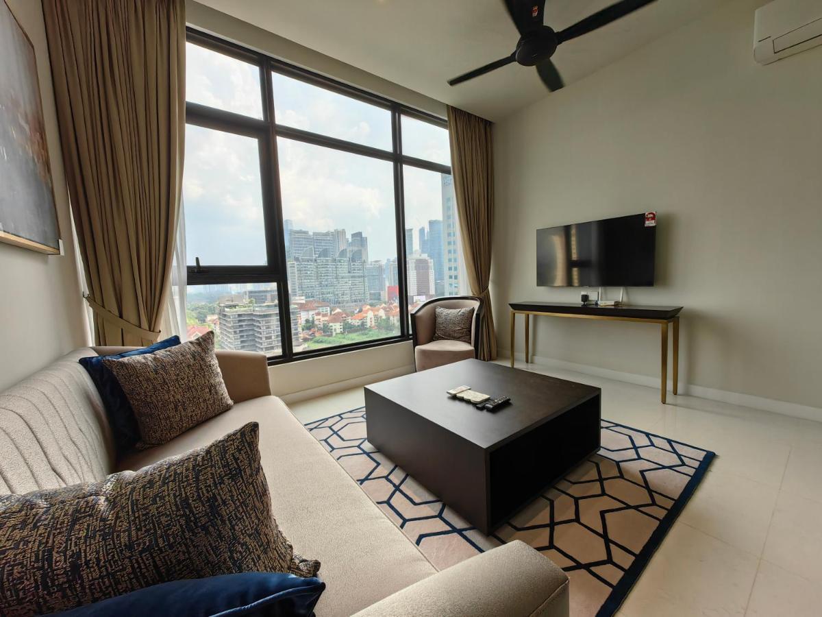 Pavillion Embassy Service Apartment By Autumn Suites Premium Stay Kuala Lumpur Exterior foto